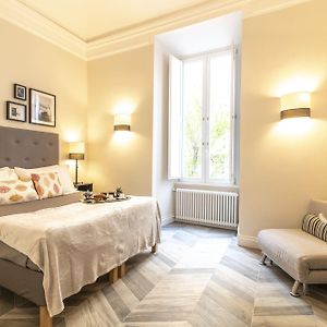 Camera standard con letto king size